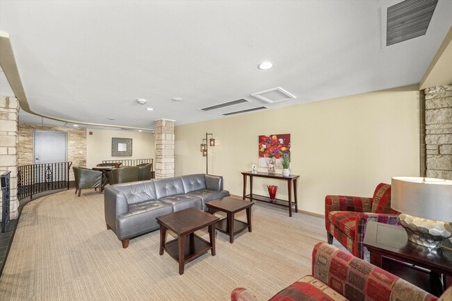 Building Photo - 2300 Windsor Mall