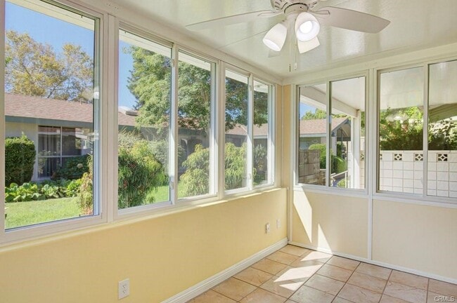 Building Photo - 516 Calle Aragon