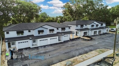 Building Photo - 1545 E Fort King St