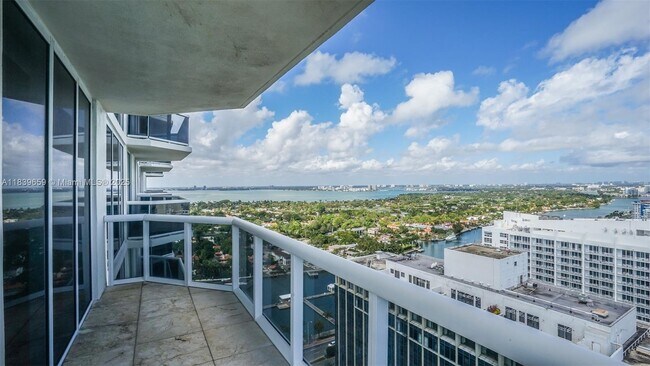 Building Photo - 4779 Collins Ave
