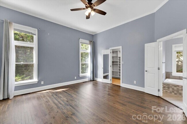 Building Photo - 3112 English Sparrow Ln