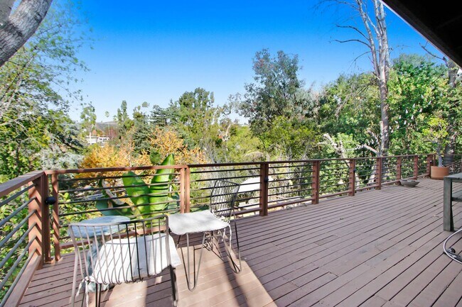 Building Photo - Pasadena Paradise! Mid Century Modern Home with Huge Deck and Hillside Views