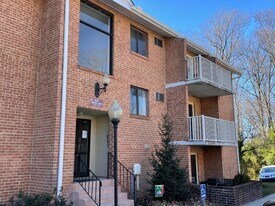 Building Photo - 600 Campbell Cir