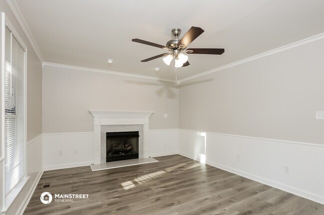 Building Photo - 90 Cedarhurst Ln