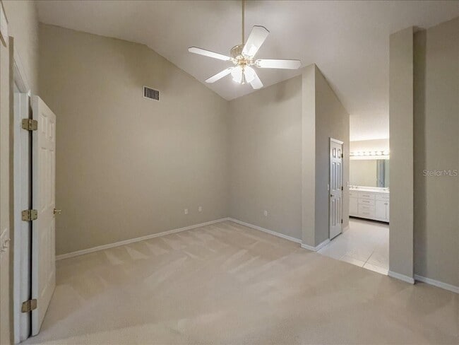 Building Photo - 218 Langford Park Ave