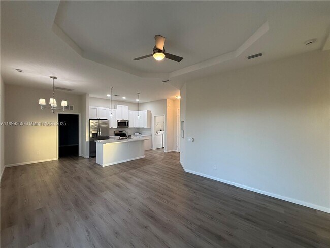 Building Photo - 1025 Jupiter Lp