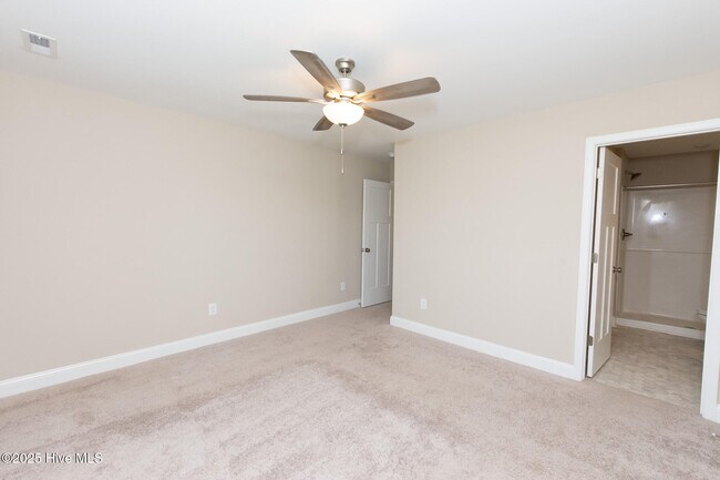 Building Photo - 134 Smallwood Rd