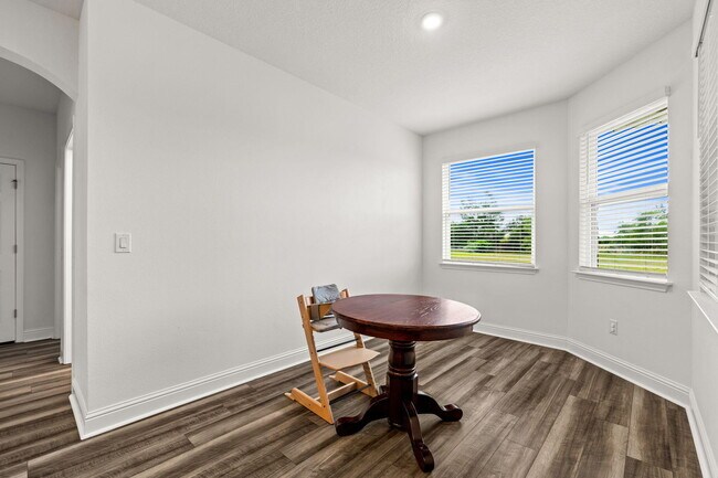 Building Photo - 173 Tournament Ln