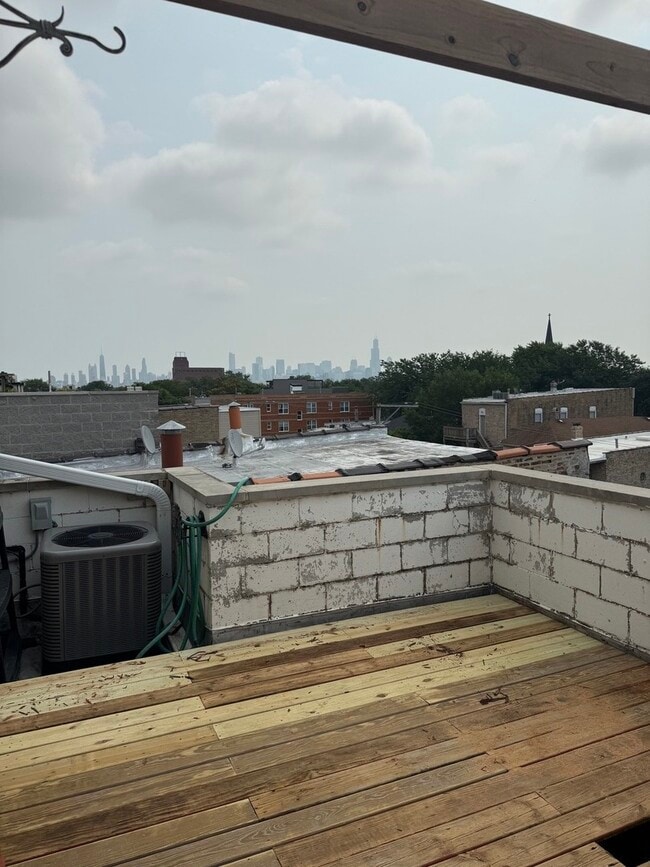 Building Photo - 2645 W Haddon Ave