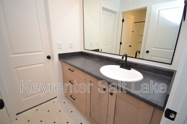 Building Photo - 4234 Anasazi Park Ct