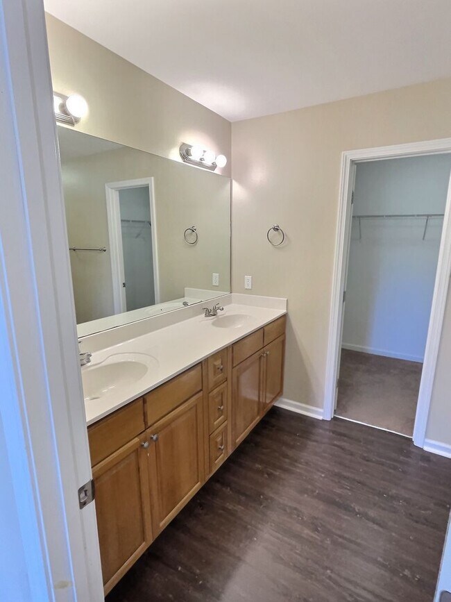 Building Photo - 3 BD 2 BA home in the St. Martin School District of Ocean Springs