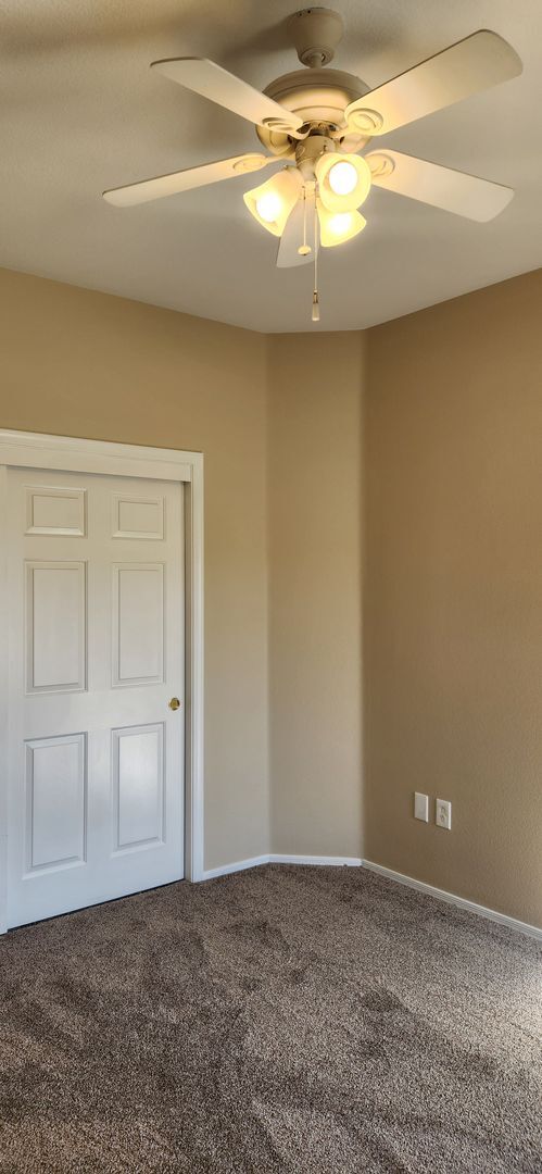 Building Photo - 2 bed 2 bath Franklin patio home in Sun City Anthem!