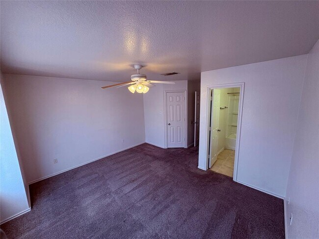 Building Photo - 111 Cedar Ln