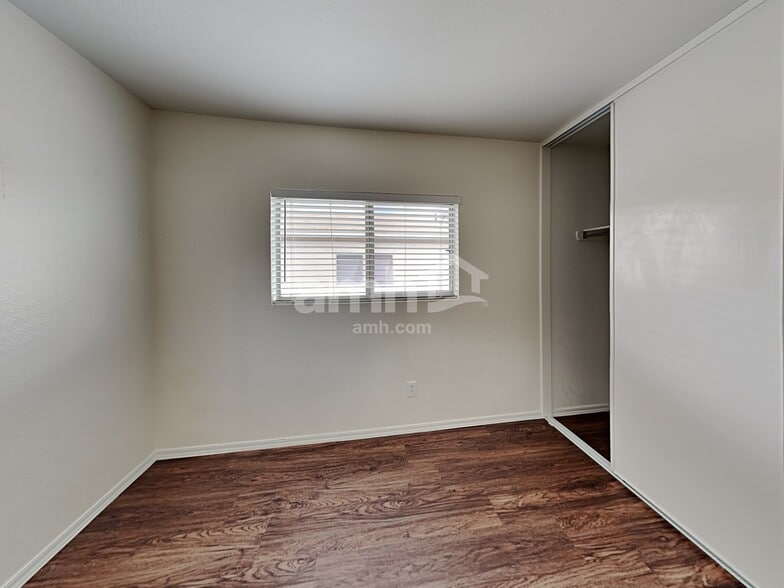 Building Photo - 6159 S Avenue De La Chandelle