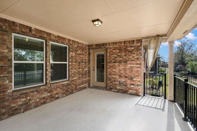 Building Photo - 213 Paint Creek Ln