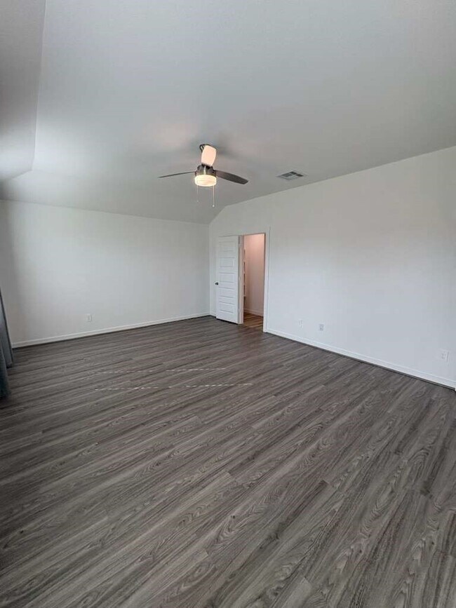 Building Photo - 3231 Langley Bnd Ln