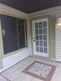 Building Photo - 322 Canal Rd