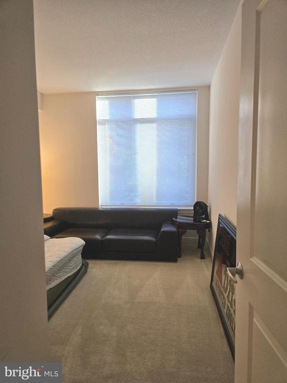 Building Photo - 155 Potomac Passage