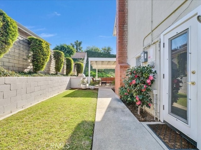 Building Photo - 1198 Woodcrest Ave