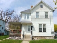 Building Photo - 189 E Merrill Ave