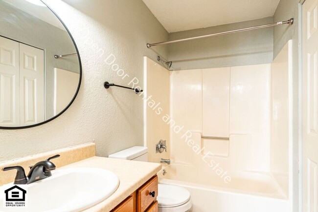 Building Photo - 7707 E State Blvd