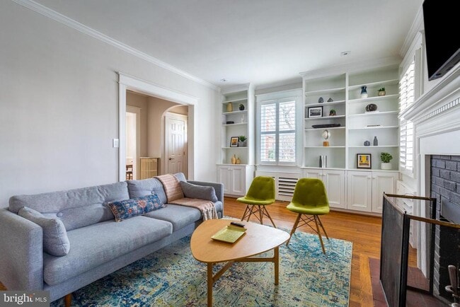 Building Photo - 2243 40th St NW