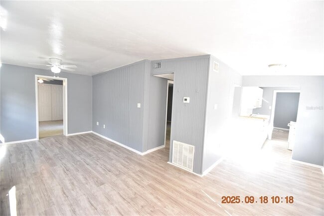 Building Photo - 9432 84th St