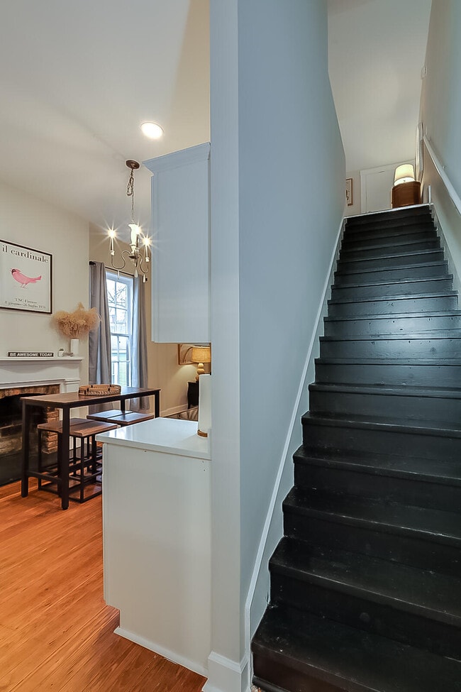 Building Photo - 612 Shelby St