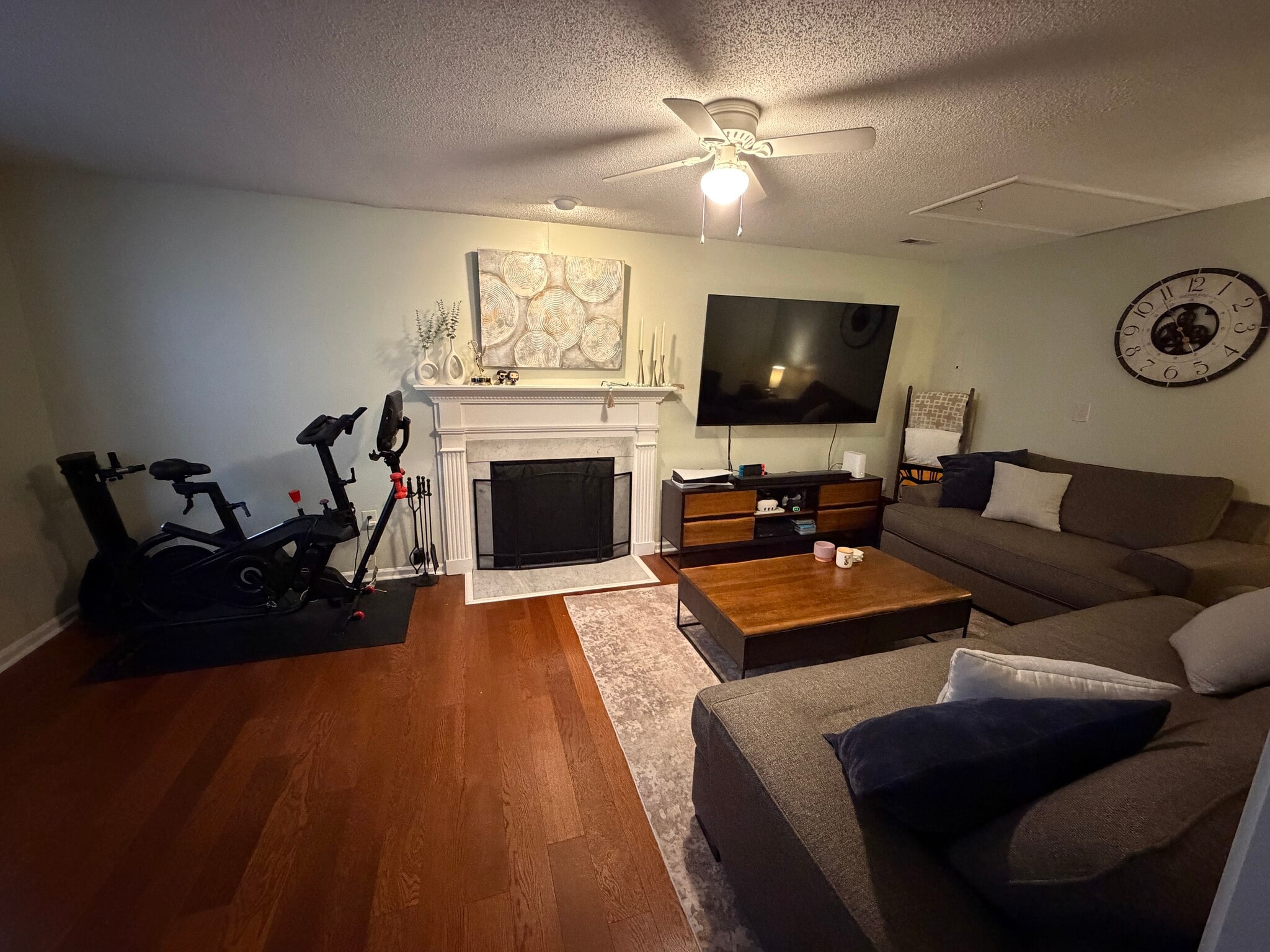 Building Photo - 8731 Stoneface Rd