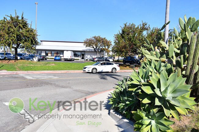 Building Photo - Single Detach Home in the heart of Bay Park | Close to SeaWorld, Mission Bay, Hwy 5 & 8 freeway