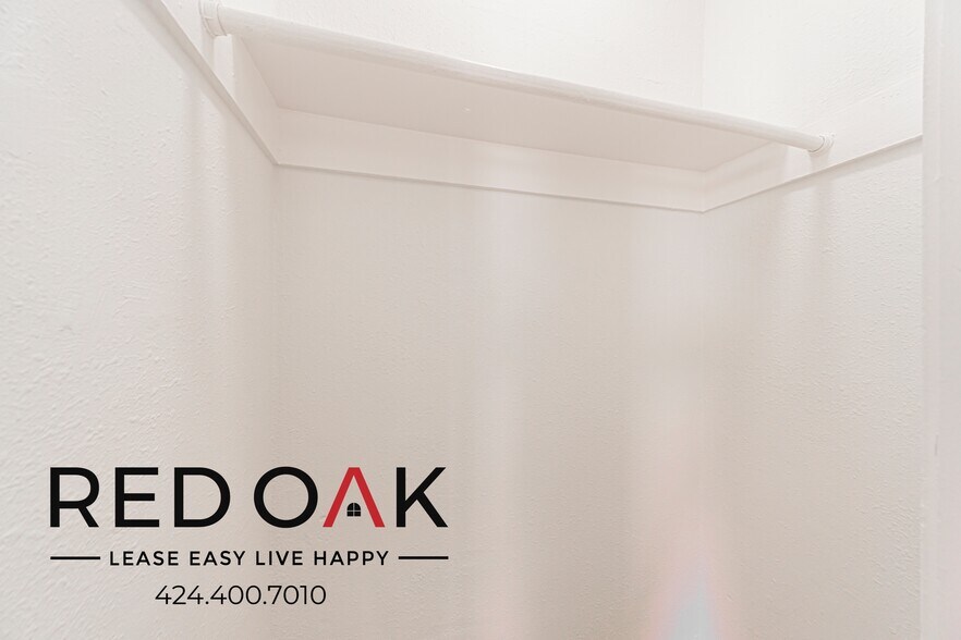 Building Photo - 2749 San Marino St