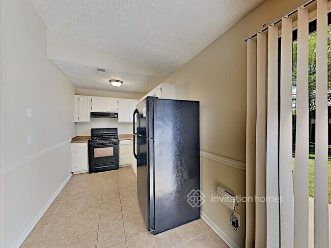 Building Photo - 152 Apple Valley Dr