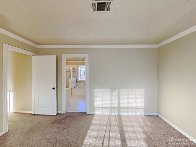 Building Photo - 4116 Kingsferry Dr