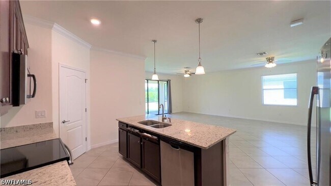 Building Photo - 14060 Vindel Cir
