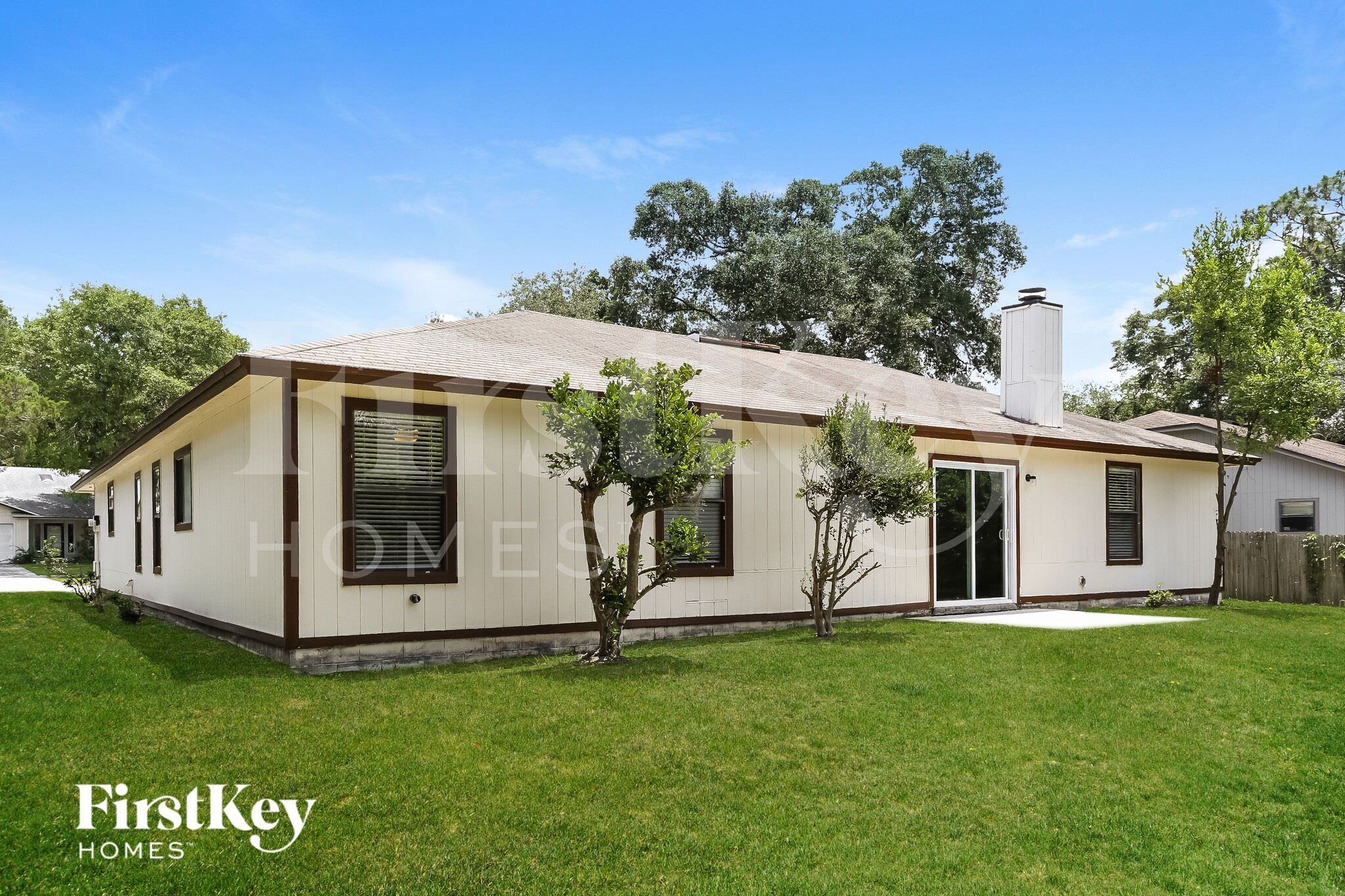 Building Photo - 1666 Ponderosa Pine Dr E
