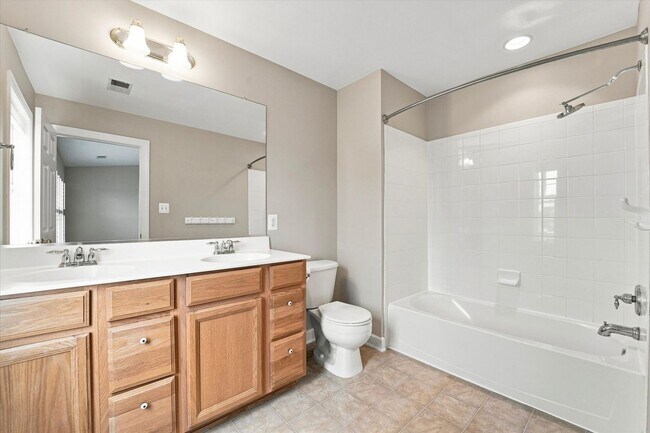 Building Photo - 97 N Savanna Dr