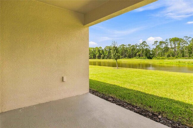 Building Photo - 1041 Champion Ridge Dr