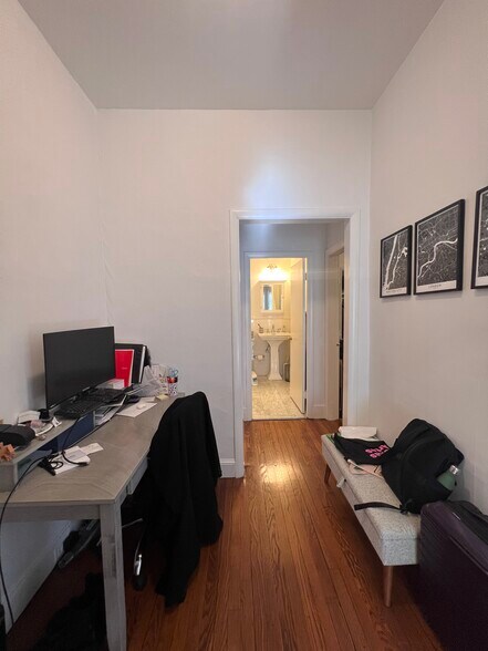 Building Photo - 26 Ellery St