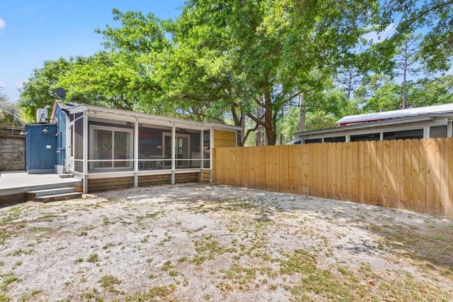 Building Photo - 40 Long Leaf Cir