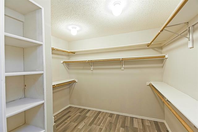 Building Photo - 1321 Overlook Dr