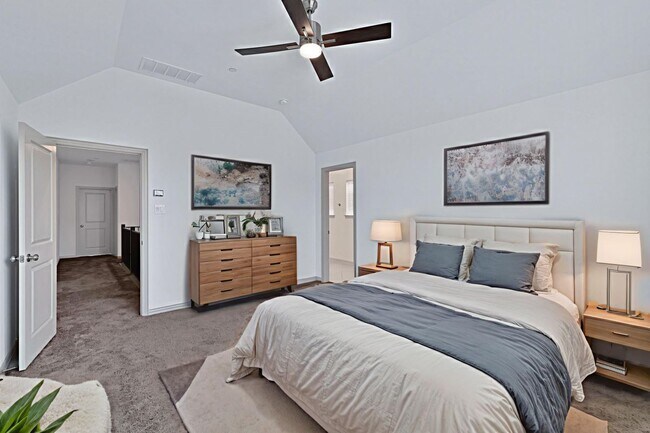 Building Photo - 1320 Hill Country Pl