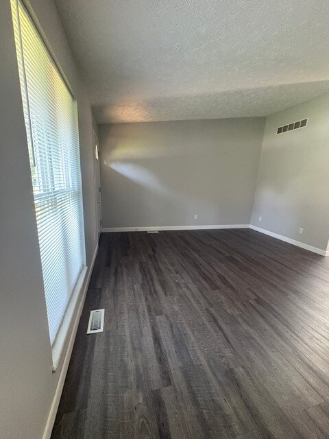 Bedroom_2 - 2281 Joshua Cir
