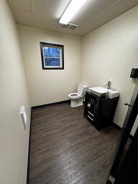 Building Photo - 410 S Grand Ave