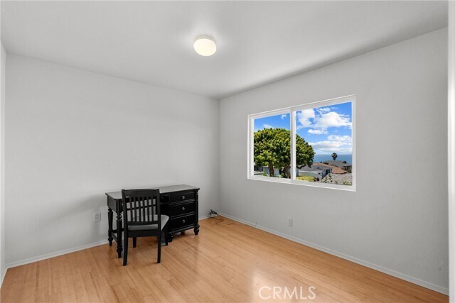 Building Photo - 321 Vía San Sebastian