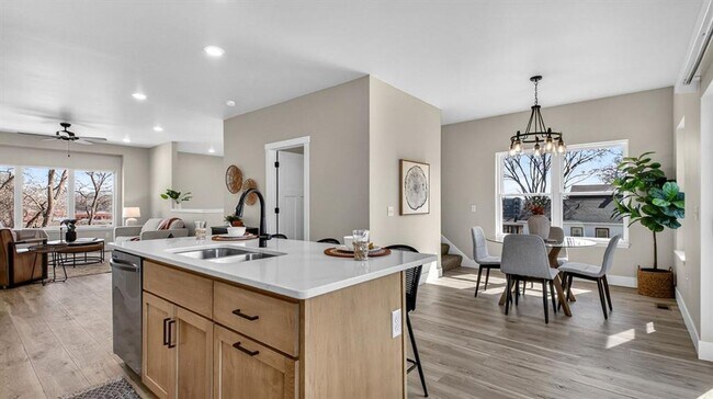 Building Photo - 1468-1521 Planert Place