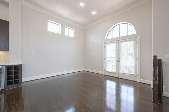 Building Photo - 1739 Oakdale St