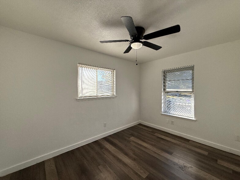 Building Photo - 538 Maddux St