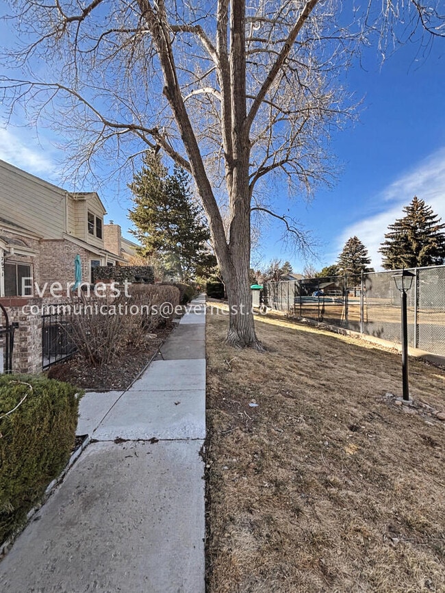 Building Photo - Comfort Meets Community in Centennial with 2 Car Garage / 3 beds & 3 baths / Available Now!