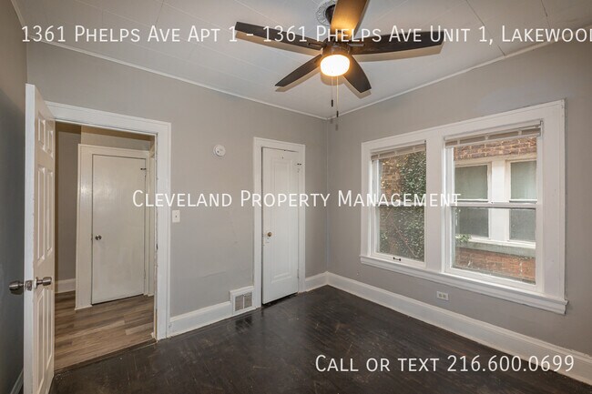 Building Photo - 1361 Phelps Ave