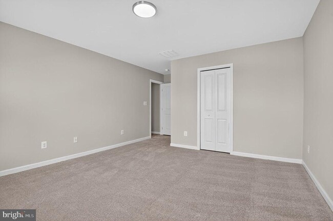 Building Photo - 2012 Crepe Myrtle Ln